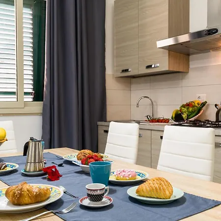 Loft Baia Di Letojanni