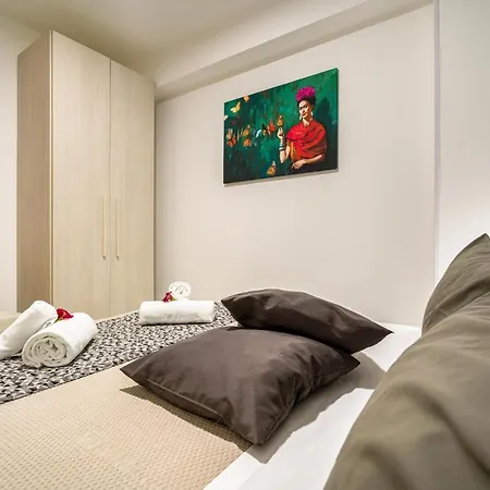 Loft Baia Di Apartament *